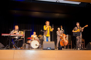 Jimmy Schlager &amp; Band auf „Guad is“ Tour